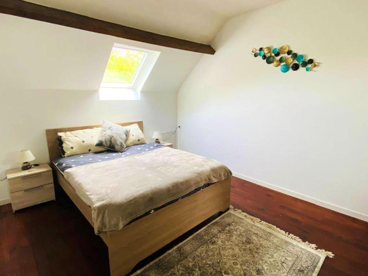 Appartement Charmant Orgnac-Sur-Vezere Avec Jardin Et Parking Exterior photo